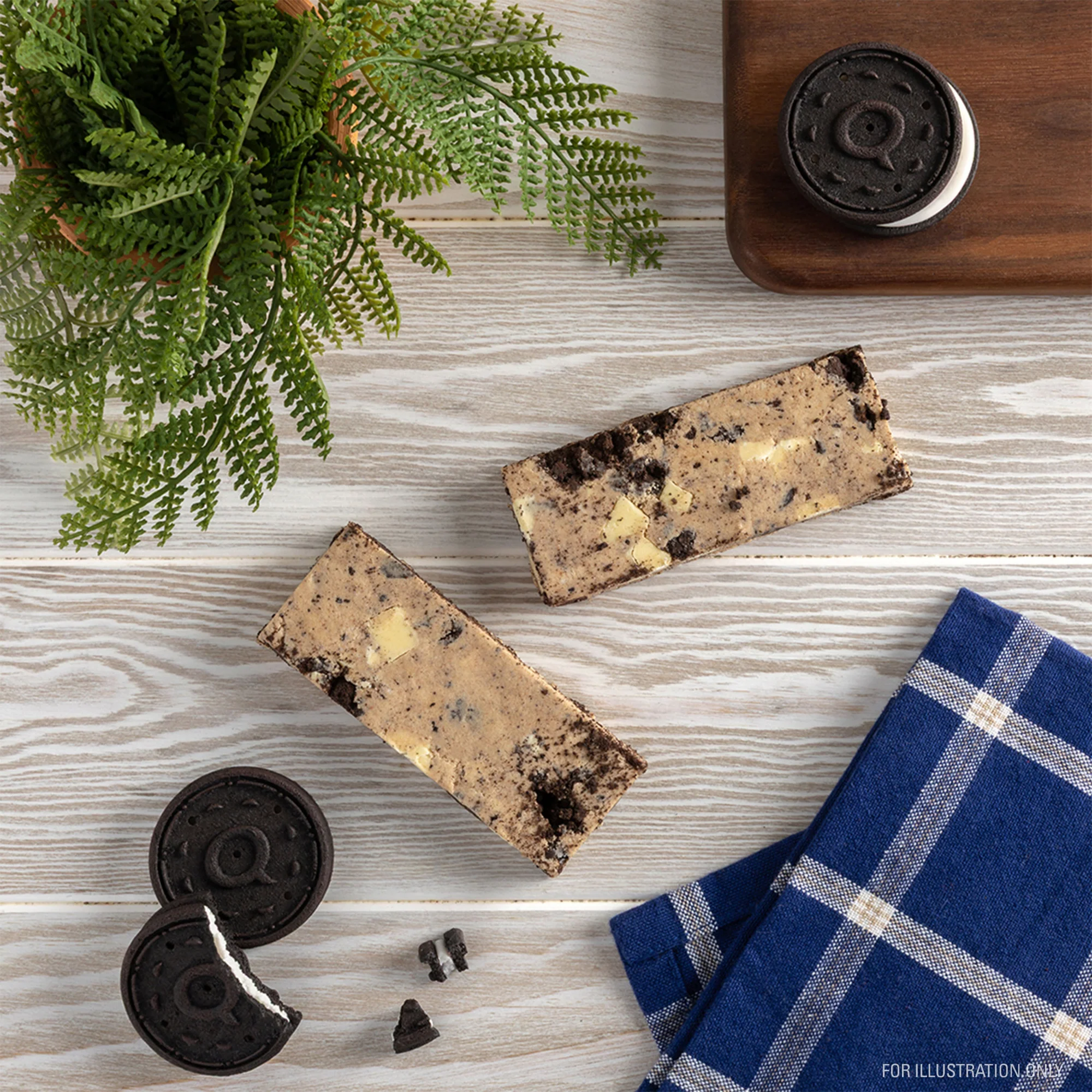 Cookies & Cream Protein Bars - Image 4